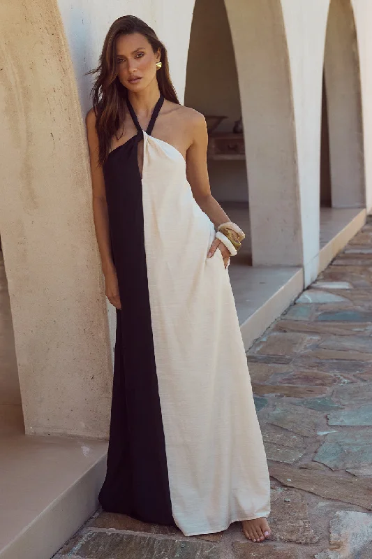 Ladies maxi dress textured -Riviera Maxi Dress - Black/Sand