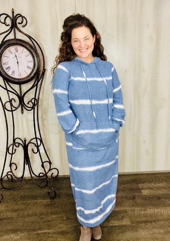 Women's shirt dress brunch outfit -Winter Vibes Sweatshirt Hoodie Dress-Blue Stripe