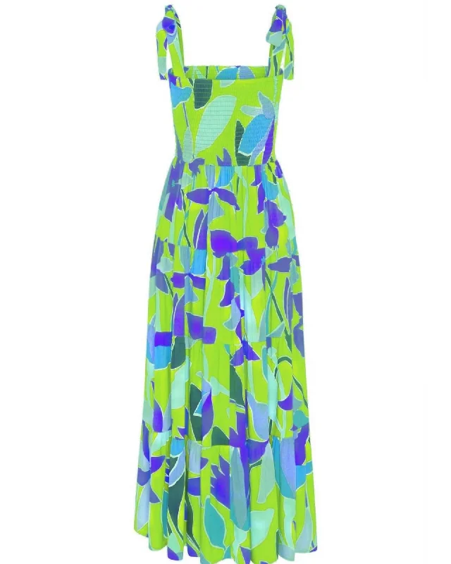 Ladies maxi dress tropical night -Printed Smocked Maxi Dress in Green | Green