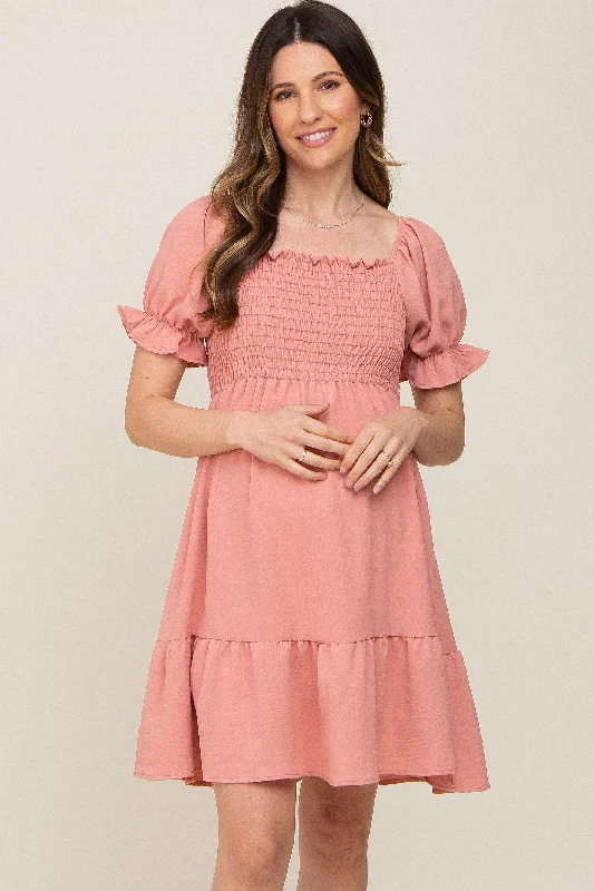 Women's maternity dress faded -Coral Smocked Ruffle Trim Maternity Dress