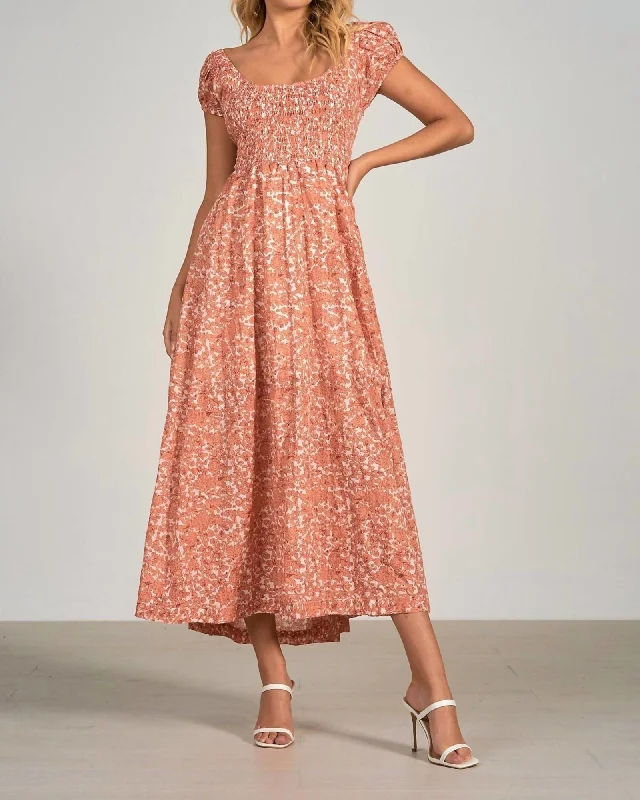 Ladies maxi dress shirred -Maxi Dress in Salmon | Salmon