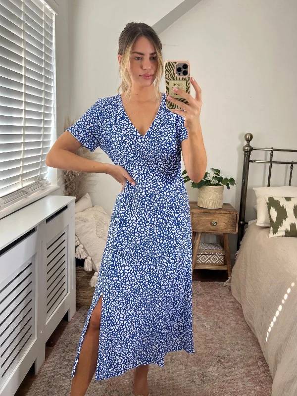 Women's midi dress loose fit -Winnie V Neck Midi Dress /  Blue Spot